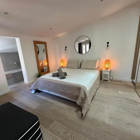 Apartment Gorgeous Brand New 2 Bedrooms Antibes